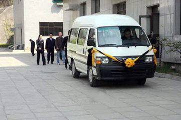 山东省济南市出租灵车 殡仪馆车