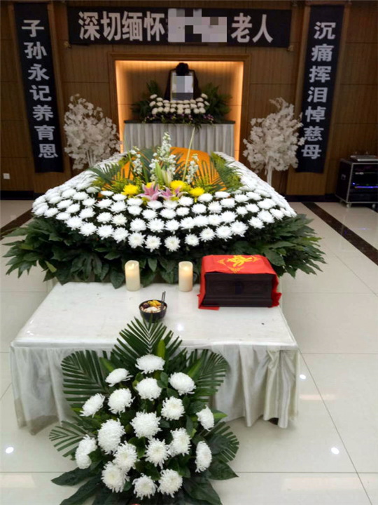 山东省天桥殡仪策划 殡葬用品 灵堂布置