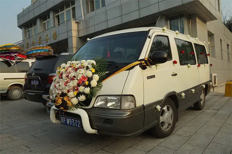 山东省市中灵车接运 专业白事一条龙