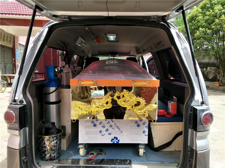 山东高新殡仪车 殡仪馆车